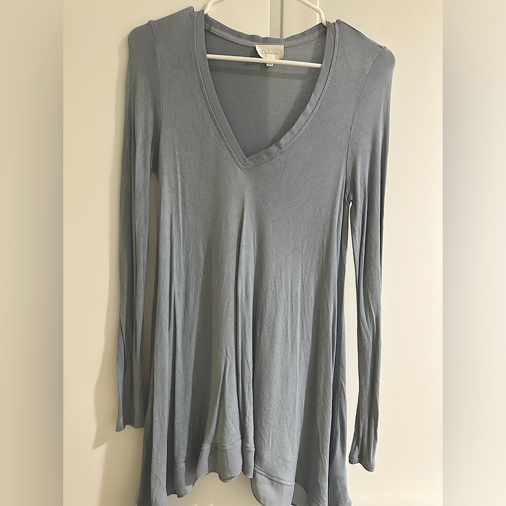 Anthropologie brand Deletta top